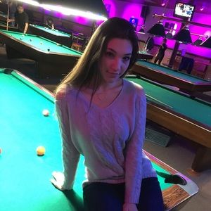 Meet your Posher, Gabrielle